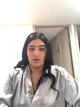 Miia Parker online show from November 20, 2025, 1:00 pm