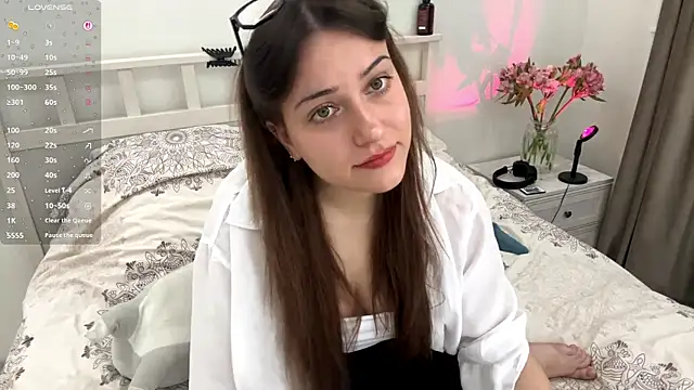 Snapshot of RachaelJuntunen chatting on September 27, 2025, 6:51 am RachaelJuntunen online show from September 27, 2025, 6:51 am