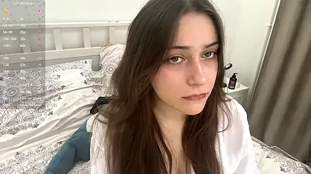 Snapshot of RachaelJuntunen chatting on October 7, 2025, 8:11 am RachaelJuntunen online show from October 7, 2025, 8:11 am