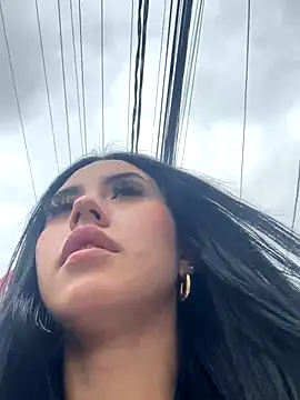 Victoria alson online show from September 8, 2025, 3:33 pm