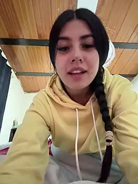 Victoria alson online show from September 11, 2025, 9:31 am