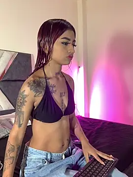 Dirty isabella18 online show from October 5, 2025, 4:49 pm