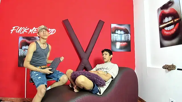 BEAUTY BOYS1 online show from March 13, 2026, 7:31 pm