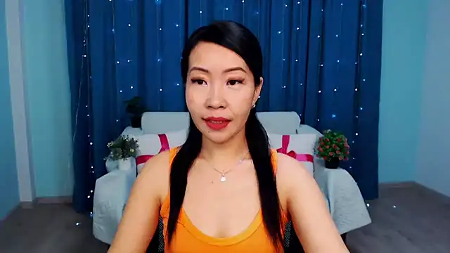 LiaPak online show from October 28, 2025, 12:58 am