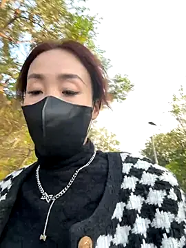 xiaoliansweet online show from October 26, 2025, 8:09 am