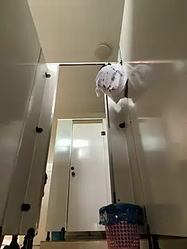 xiaoliansweet online show from October 28, 2025, 5:44 am