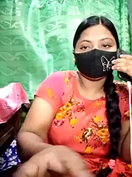 Snapshot of Mistompa24 chatting on June 10, 2026, 2:49 pm Mistompa24 online show from June 10, 2026, 2:49 pm