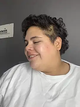 Snapshot of Hailey_Curvy chatting on July 28, 2026, 11:17 am Hailey Curvy online show from July 28, 2026, 11:17 am