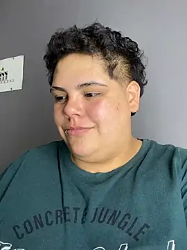 Snapshot of Hailey_Curvy chatting on July 30, 2026, 9:36 pm Hailey Curvy online show from July 30, 2026, 9:36 pm