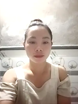 milo123-xx online show from September 8, 2025, 4:39 pm