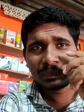 Snapshot of Markroco696 chatting on October 1, 2025, 3:23 am Markroco696 online show from October 1, 2025, 3:23 am