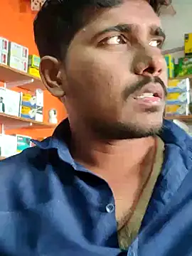 Snapshot of Markroco696 chatting on February 4, 2026, 4:29 am Markroco696 online show from February 4, 2026, 4:29 am