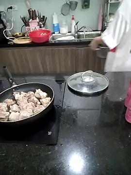 Stella-869 online show from October 9, 2025, 11:52 am