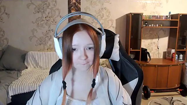 Snapshot of PansyBorriello chatting on September 25, 2025, 4:21 pm PansyBorriello online show from September 25, 2025, 4:21 pm