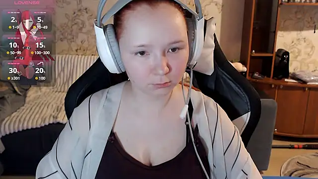 Snapshot of PansyBorriello chatting on October 14, 2025, 4:19 pm PansyBorriello online show from October 14, 2025, 4:19 pm