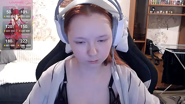 Snapshot of PansyBorriello chatting on October 30, 2025, 4:30 pm PansyBorriello online show from October 30, 2025, 4:30 pm