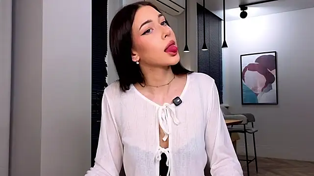 EviaRabasca online show from February 24, 2026, 11:08 am