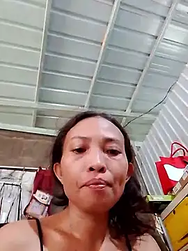 pinayhotii online show from September 24, 2025, 7:44 am