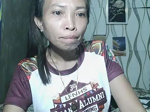 Snapshot of pinayhotii chatting on February 4, 2026, 5:19 pm pinayhotii online show from February 4, 2026, 5:19 pm