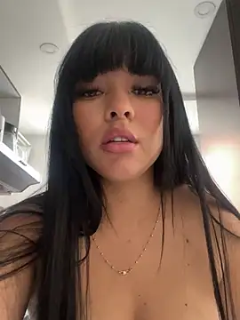 BrendaCrean online show from January 25, 2025, 2:03 pm