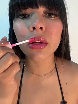 BrendaCrean online show from January 31, 2025, 11:35 am