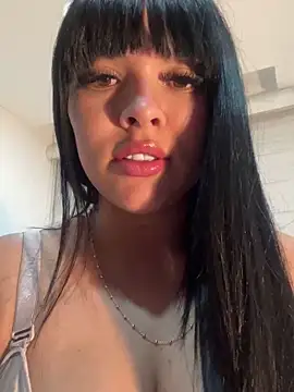 BrendaCrean online show from February 27, 2025, 11:48 pm