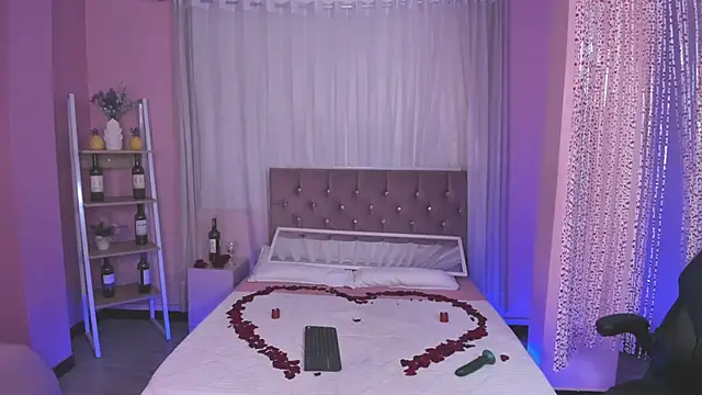 Skarleth Stiv online show from September 14, 2025, 10:03 am