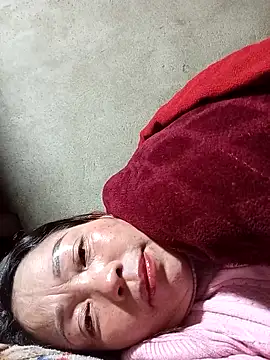 Snapshot of _Helala_ chatting on February 1, 2026, 3:10 pm Helala online show from February 1, 2026, 3:10 pm