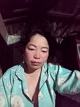 Snapshot of _Helala_ chatting on February 27, 2026, 11:27 pm Helala online show from February 27, 2026, 11:27 pm