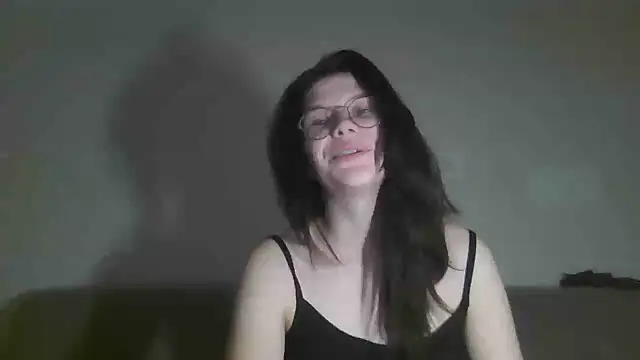 LaVostraDorothy online show from September 11, 2025, 9:15 pm