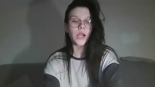 LaVostraDorothy online show from October 4, 2025, 5:49 am