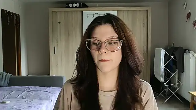 Snapshot of LaVostraDorothy chatting on June 14, 2026, 1:35 pm LaVostraDorothy online show from June 14, 2026, 1:35 pm