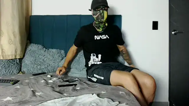 Warmteam777 online show from September 10, 2025, 8:14 am