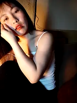   Sasulq   online show from December 21, 2025, 12:56 pm