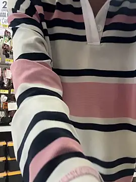 SweetBunnyGF online show from September 26, 2025, 9:41 pm