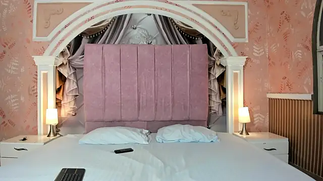 Dani rivass online show from October 6, 2025, 11:18 am