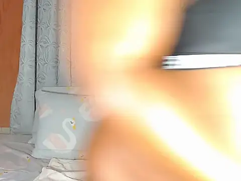 SEXY MANDYY online show from October 30, 2025, 4:36 am