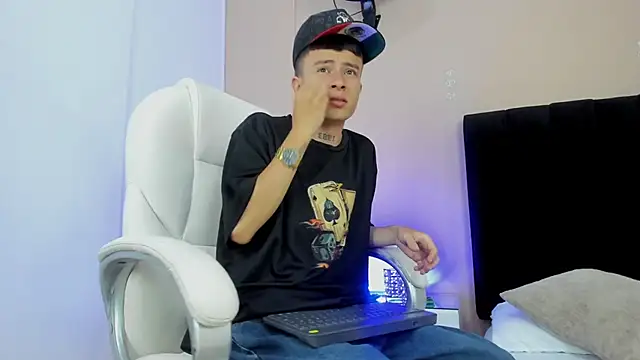 Nascary Fox online show from September 22, 2025, 8:00 pm