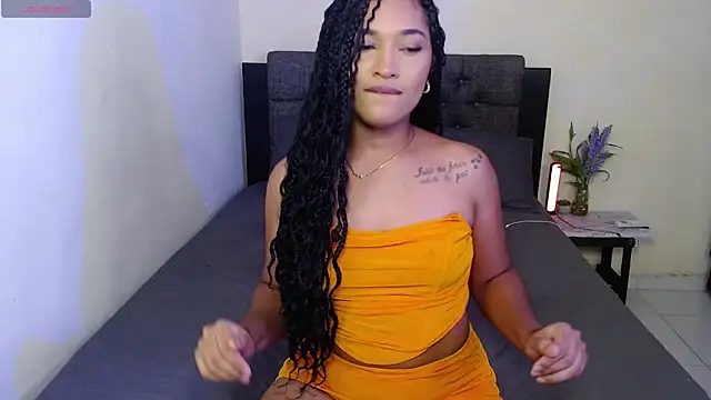 scarletfox 23 online show from September 29, 2025, 8:46 pm