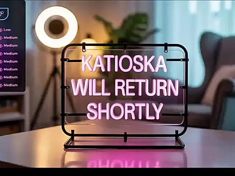 katioska25 online show from September 12, 2025, 2:33 am