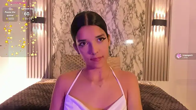 ChloeeMason online show from October 4, 2025, 11:19 am