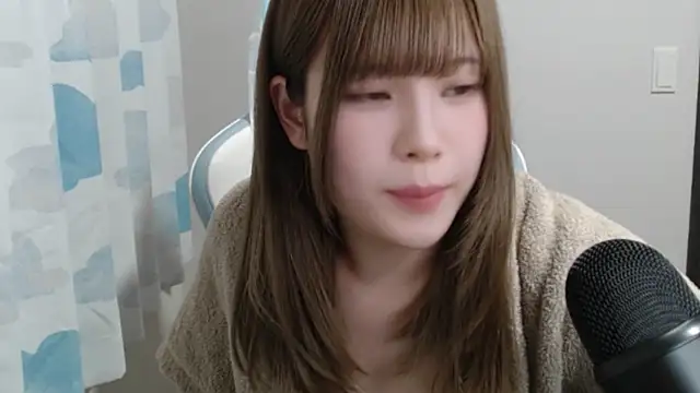 asuka xoxo online show from February 6, 2026, 4:10 pm