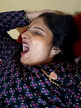 Snapshot of Rakhi99x chatting on October 9, 2025, 5:22 pm Rakhi99x online show from October 9, 2025, 5:22 pm