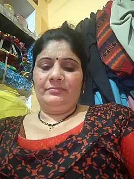 Snapshot of Rakhi99x chatting on March 28, 2026, 5:45 pm Rakhi99x online show from March 28, 2026, 5:45 pm