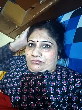 Snapshot of Rakhi99x chatting on April 4, 2026, 6:44 am Rakhi99x online show from April 4, 2026, 6:44 am
