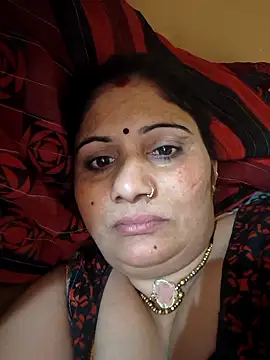 Snapshot of Rakhi99x chatting on April 14, 2026, 4:40 am Rakhi99x online show from April 14, 2026, 4:40 am