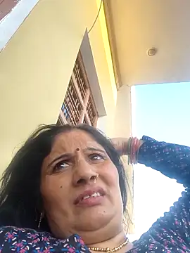 Snapshot of Rakhi99x chatting on May 2, 2026, 12:32 pm Rakhi99x online show from May 2, 2026, 12:32 pm