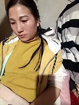 YAYAA-502 online show from February 18, 2026, 1:07 pm