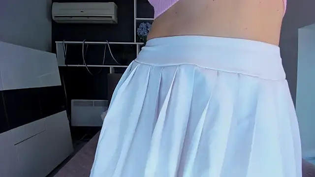 SabrinaSharm online show from November 14, 2025, 12:48 pm