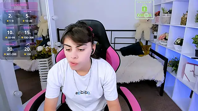 Cocoa Sins online show from October 22, 2025, 5:52 am